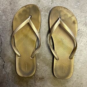 Old Navy Metallic Gold Flip Flops